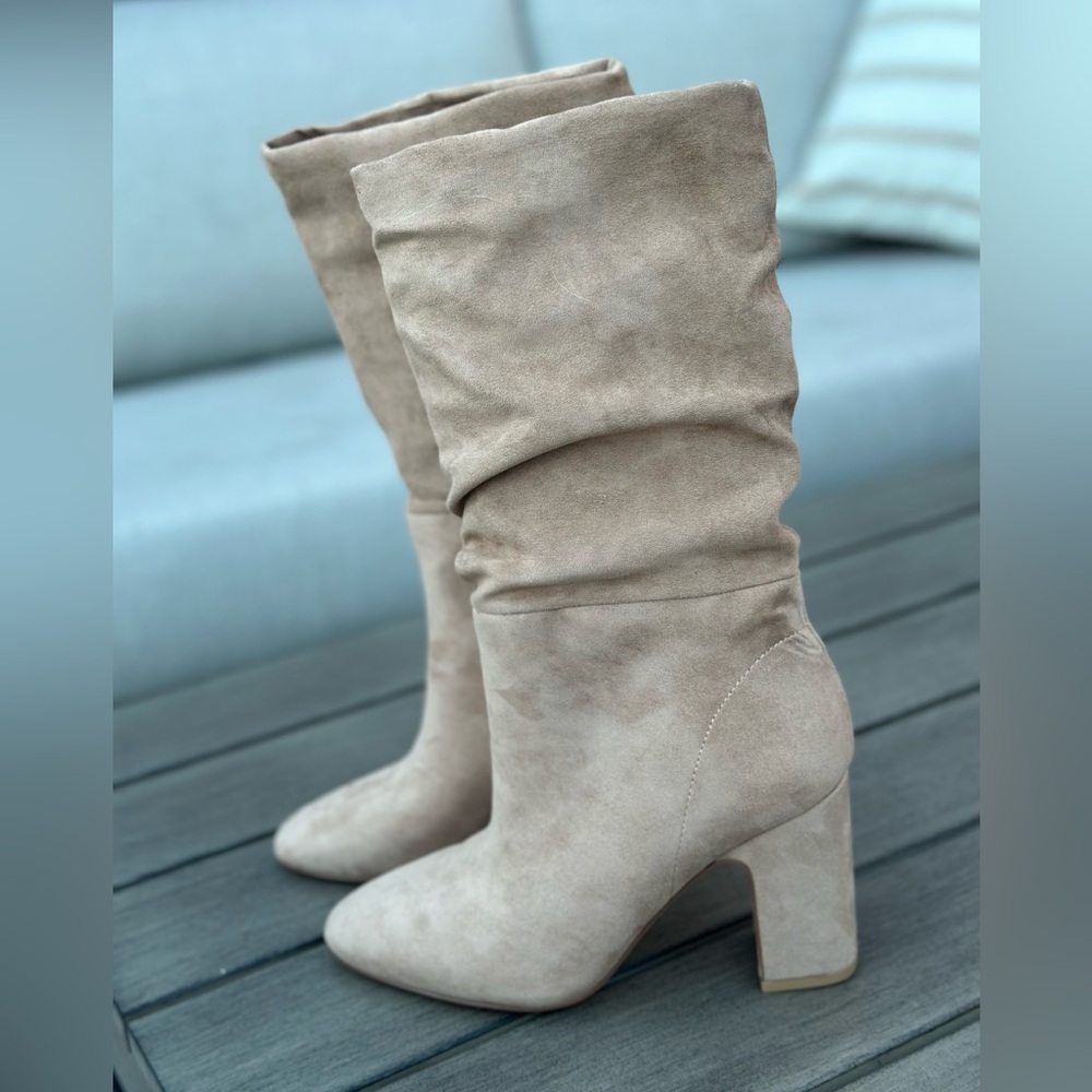 Beige boots Chinese Laundry